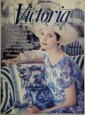 BLUE & WHITE June 1995 VICTORIA Magazine STRAWBERRY TIME / SLIPCOVERS • $10