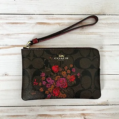 Coach Small Wristlet Pouch Wallet With Floral Print Discontinued Style • $52.80