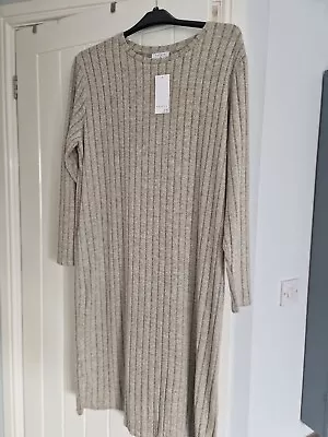 Matalan Knitted Dress Size 18 • £7