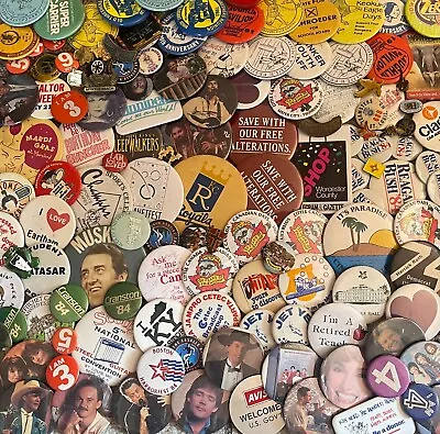 Collectible Vintage To Now Huge Lot Of 135 Pin Back Buttons • $7.50