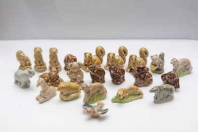 Wade Whimsies 22 Animal Figures • £9