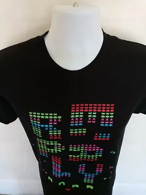 Space Invaders Cool Fun Medium Multicolor All Cotton Short Sleeve T-shirt Euc • $14.99