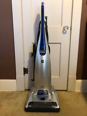 Kenmore 31140 Upright Vacuum Cleaner - Blue • $179.99