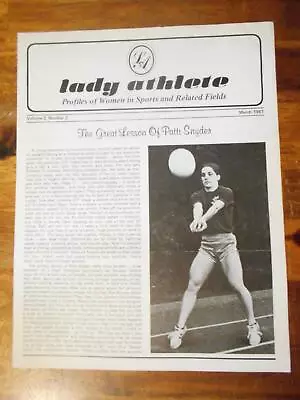 LADY ATHLETE Female Bodybuilding Muscle Booklet PATTI SNYDER 3-81 • $12.50