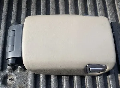 2005-2009 Volvo S60 Center Console Tan Leather Lid Armrest Assembly OEM • $25