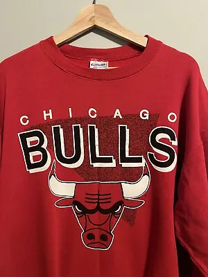 Chicago Bulls Vintage Crewneck Sweatshirt • $17