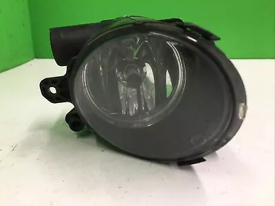 2007 Volvo S80 Mk2 2.4d5 Auto Front Right Driver Side Fog Light 31213102 • $24.90