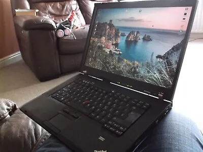 Thinkpad T61 Laptop 2.4 GHz Core 2 Duo 4GB RAM 128GB SSD - Large Screen Linux! • £125