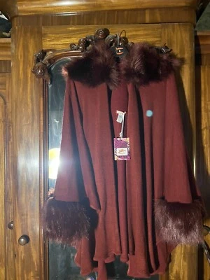 £15 • Buy Jo Browns Faux Fur Trim Cape Style Jacket BNWT One Size 