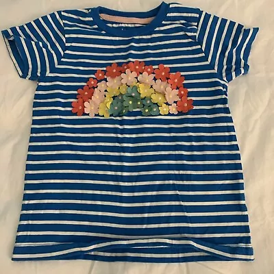 Mini Boden Floral T-shirt Size 6-7 • $9.99