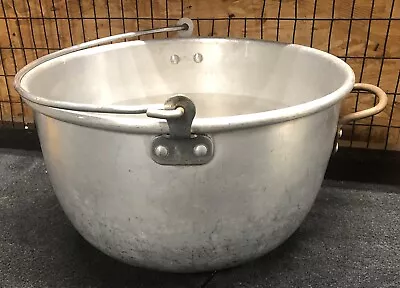 Vintage Commercial Metal Spinning Co. Aluminum Stock Pot W/ Bail Handle • $29.99