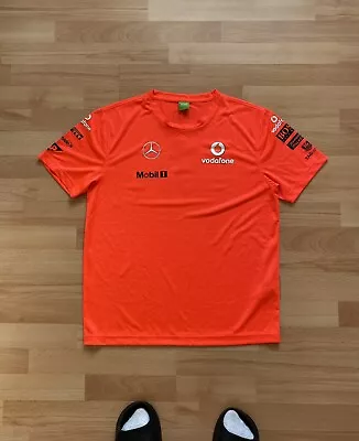 F1 VODAFONE MCLAREN MERCEDES TEAM ISSUE VICTORY TSHIRT HUGO BOSS Size M • $90