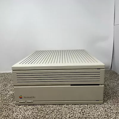 Apple Macintosh IIci Computer M5780 RAM Hard Drive Power Supply Powers On AS IS • $200