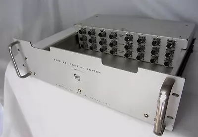 DC-1GHz Coaxial Switching + Manual  -- (8 SPDT Relays)  --  Tektronix 261  #2 • $75