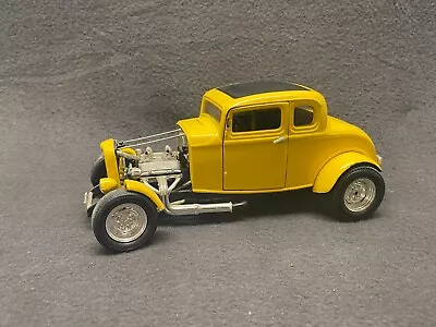 ERTL 1932 Ford Deuce Coupe American Graffiti Movie Muscle 1:18 Die-Cast 5 Window • $59.99