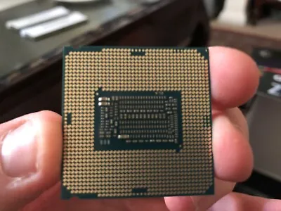 Intel Core I7-9700K 3.6Ghz CPU • $500