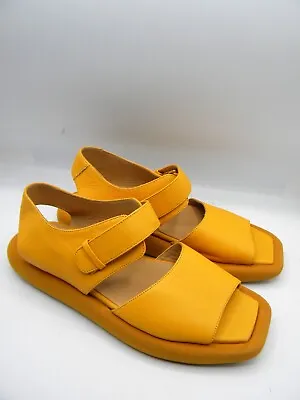 $149 • Buy Paloma Barcelo Jari Mango Monochrome Sandals Size 38 New