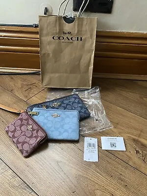 Coach Corner Zip Trio  Signature Chambray Set Of 3 Wristlets • £29