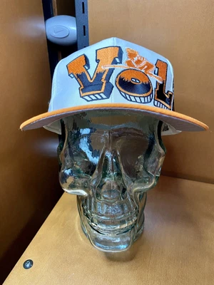 $599.99 • Buy Ultra RARE Vintage University Of Tennessee Volunteers TOW Grafitti Snapback Hat
