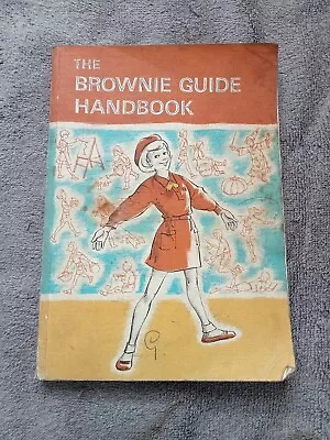 The Brownie Guide Book 1969 • £6