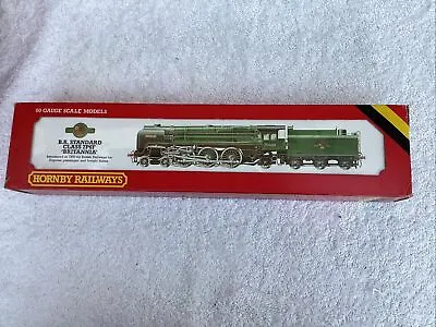 Hornby R.063 BR Standard Class 7P6F “Britannia” #70000 Boxed Loco & Tender • £80