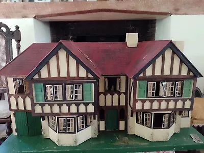 Edwardian Dolls House • £40