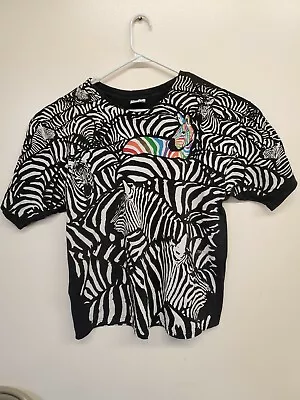 Vintage 90s Liquid Blue Rainbow Zebra T-Shirt Graphic Print Sz-XL SHIPS FREE  • $71.99