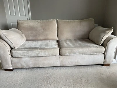 £450 • Buy Next 3 And 2 Seat Sofa Set