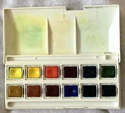 £8.50 • Buy Used Vintage Daler Rowney Aquafine Watercolour 12 Half Pans Travel Palette Set