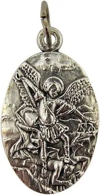 Arcangel San Miguel Medalla Colgante En Tono Plateado De 1  • $14.95