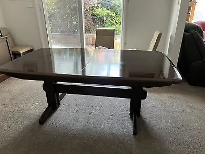 $400 • Buy Tasmanian Oak Extendable Dinning Table