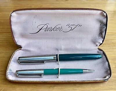 Vintage Green Parker 21 Mechanical Pencil And Fountain Pen In 51 Case Untested • $34.99