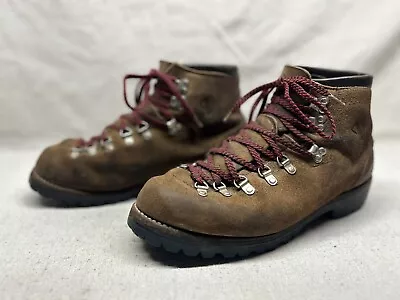 Vintage Vasque Men's 9 Brown Heavy Duty Leather Mountaineering Hiking Lace Boots • $39.99