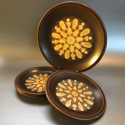 Wedgwood Capricorn Lot Of 3 Bread Salad Plates Vintage Stoneware England Mint • $16.50