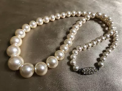 VINTAGE LOTUS  Graduated Faux Pearl Necklace Fancy Diamante Clasp #S2 • £14.79