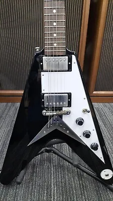 EPIPHONE Flying V Ebony Used Mahogany Body Mahogany Neck Laurel Fingerboard • $496.86