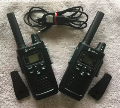 Cobra RX385 32 Miles 40-Channel Heavy-Duty Walkie Talkie Radios With Flashlight • $29.95