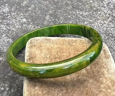 Vintage RETRO Marbled Spinach Pea Green Bakelite Bangle - Tested • $28