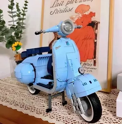 Roman Holida Vespa 125 Technical 10298 Famous Motorcycle City • $129