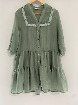 Iris Maxi Green Dress Size 8 Long Sleeves  • $24.80