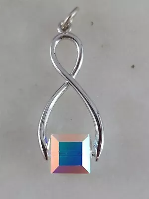 FD Vintage Sterling Silver Aurora Borealis Infinity Pendant 2 Grams • $24