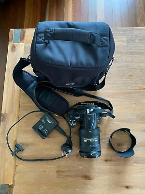 Nikon D5000 12.3 MP Digital SLR Camera + AF-S 18-200mm F/3.5-5.6 Nikon Lens • $500