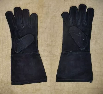 £29 • Buy Suede Leather Swordsman’s Gauntlets. Stage & Costume Re-enactment & LARP