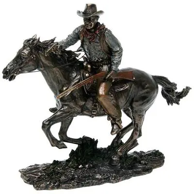 Screen Legend Horse Riding Cowboy Western Statue Ornament Figurine - John Wayne • £69.99