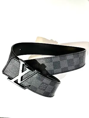 Louis Vuitton LV Initiales Belt - Black (M9808) • $250