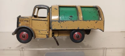 £1 • Buy DINKY TOYS  BEDFORD REFUSE TRUCK, 25v, C1948