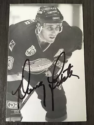 Vintage Vancouver Canucks Doug Lidster Autograph Postcard • $9.50