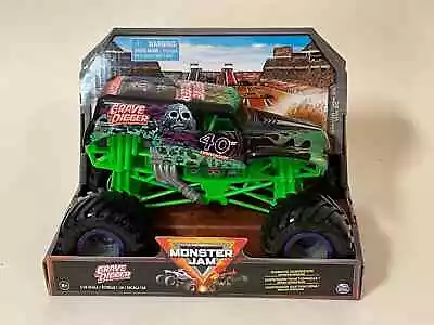 MONSTER JAM 1:24 GRAVE DIGGER 40th Anniversary True Metal Monster Truck • $14.99