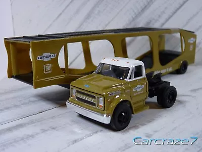 2017 M2 Machines Auto-Haulers Gold '70 Chevy C60 Truck Rubber Tires Loose D4 • $17.95