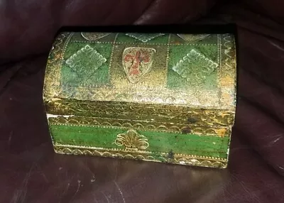 ITALIAN FLORENTINE Mini Gilded Hinged Toleware Treasure Chest Box~Distressed! • $28